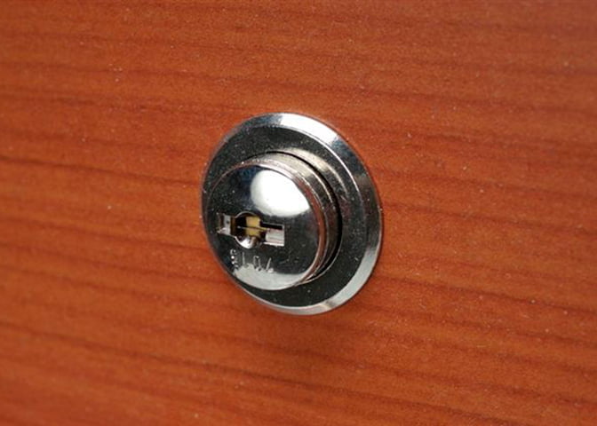 flush-lock